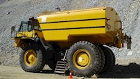  MEGA Corp MTT Mega Rigid Frame Truck Tank_10